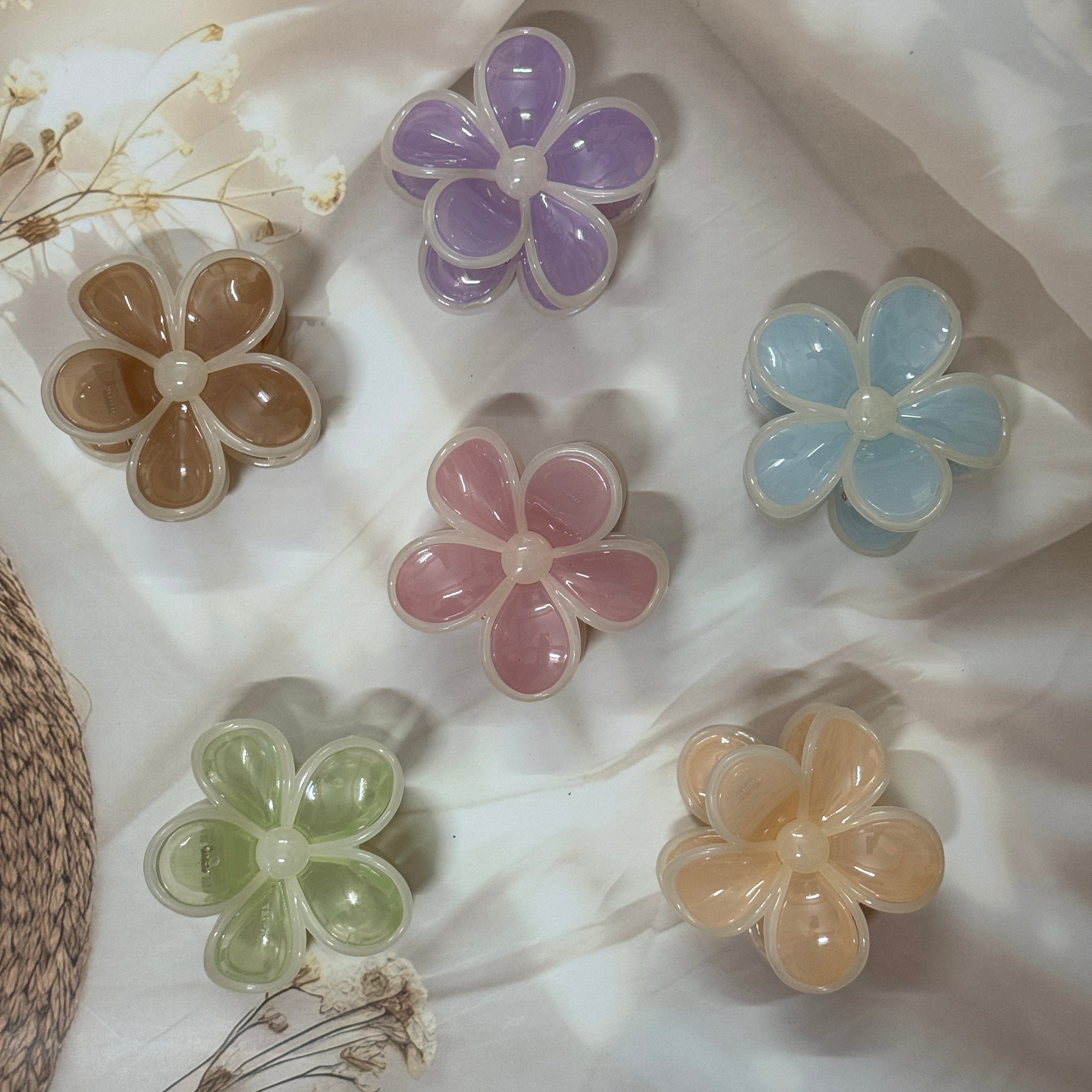 Bloom Opal Flower Hair Claw Clip