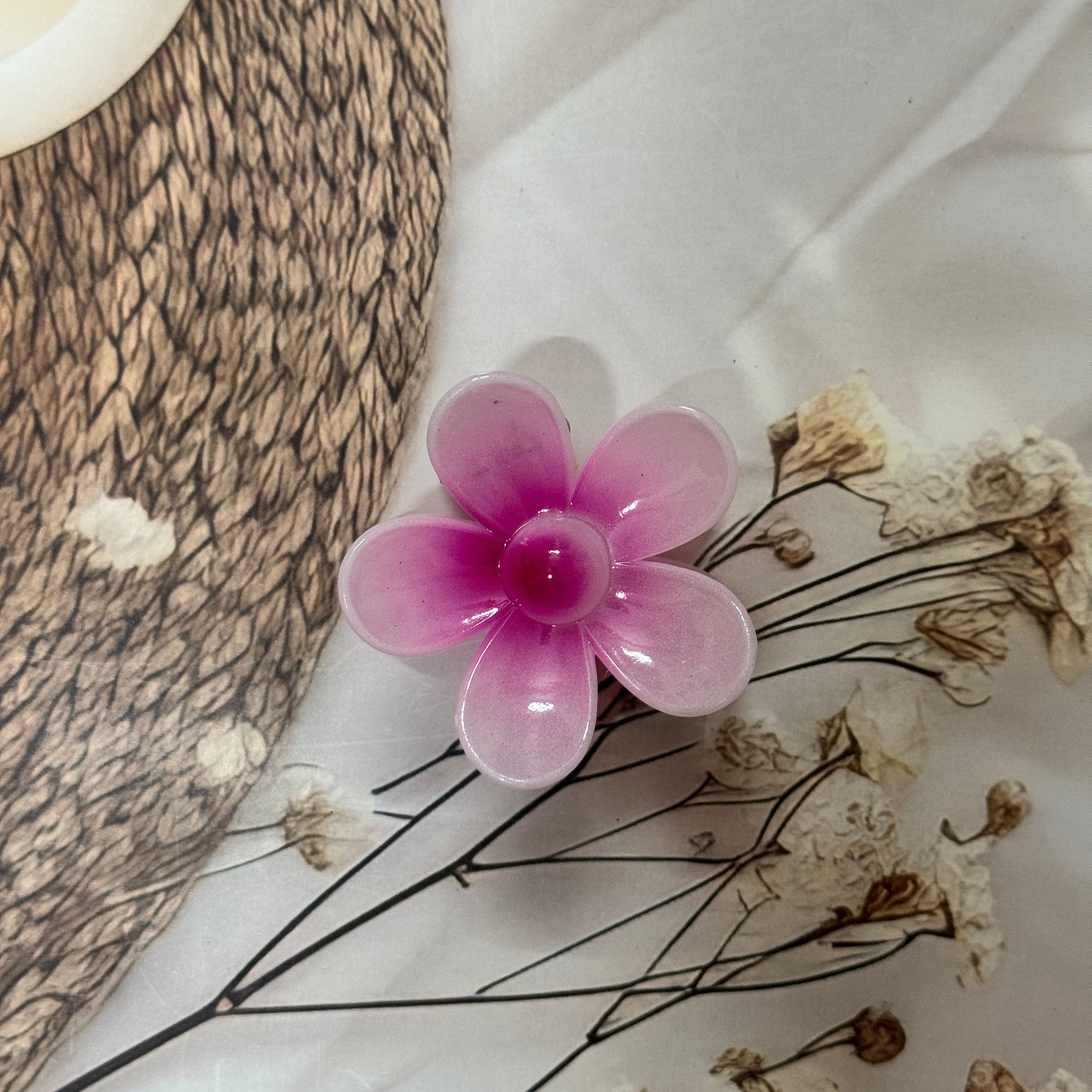Blossom Pearl Flower Hair Claw Clip