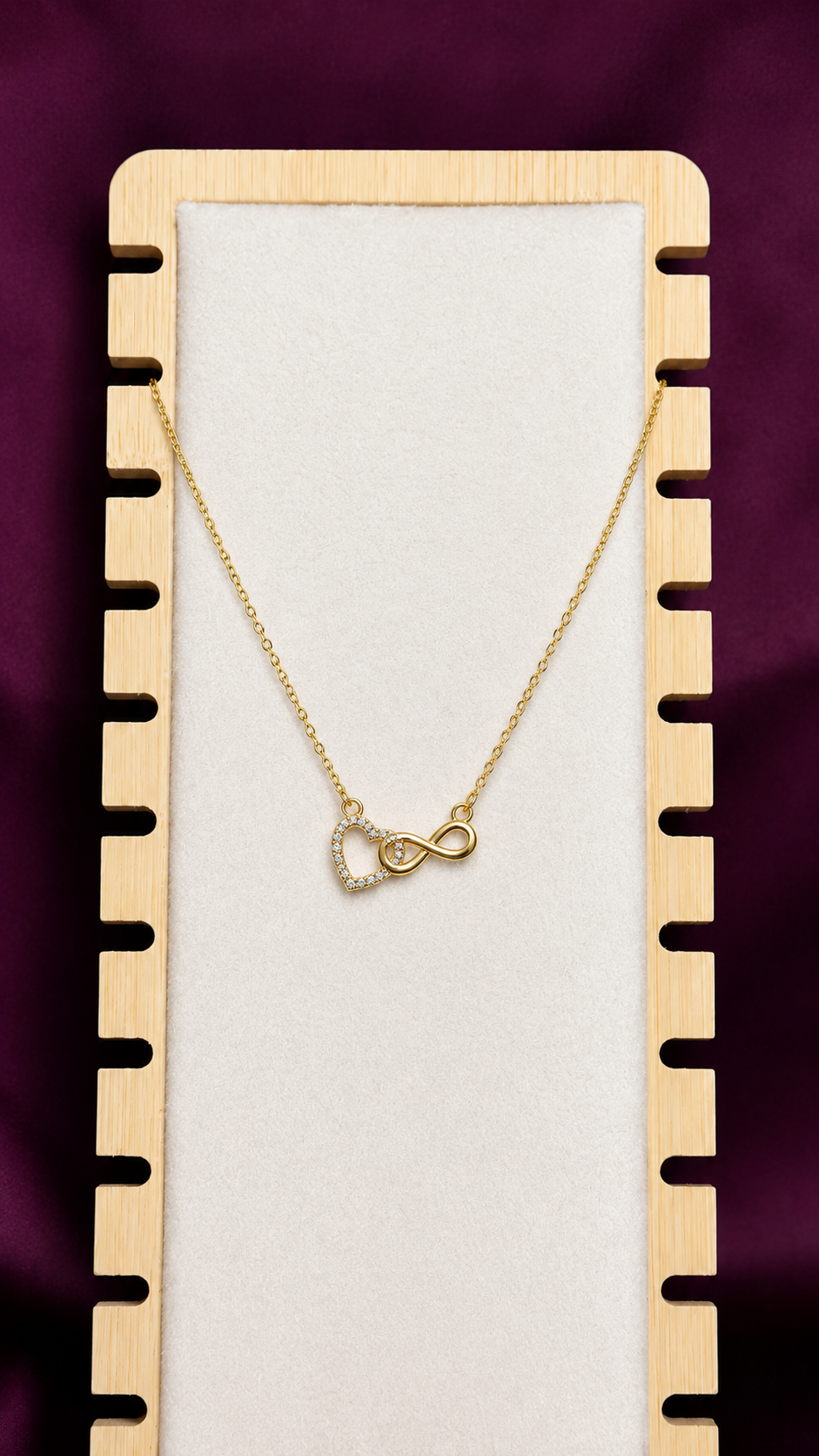 Anti-Tarnish Heart Infinity Necklace | 316L Stainless Steel