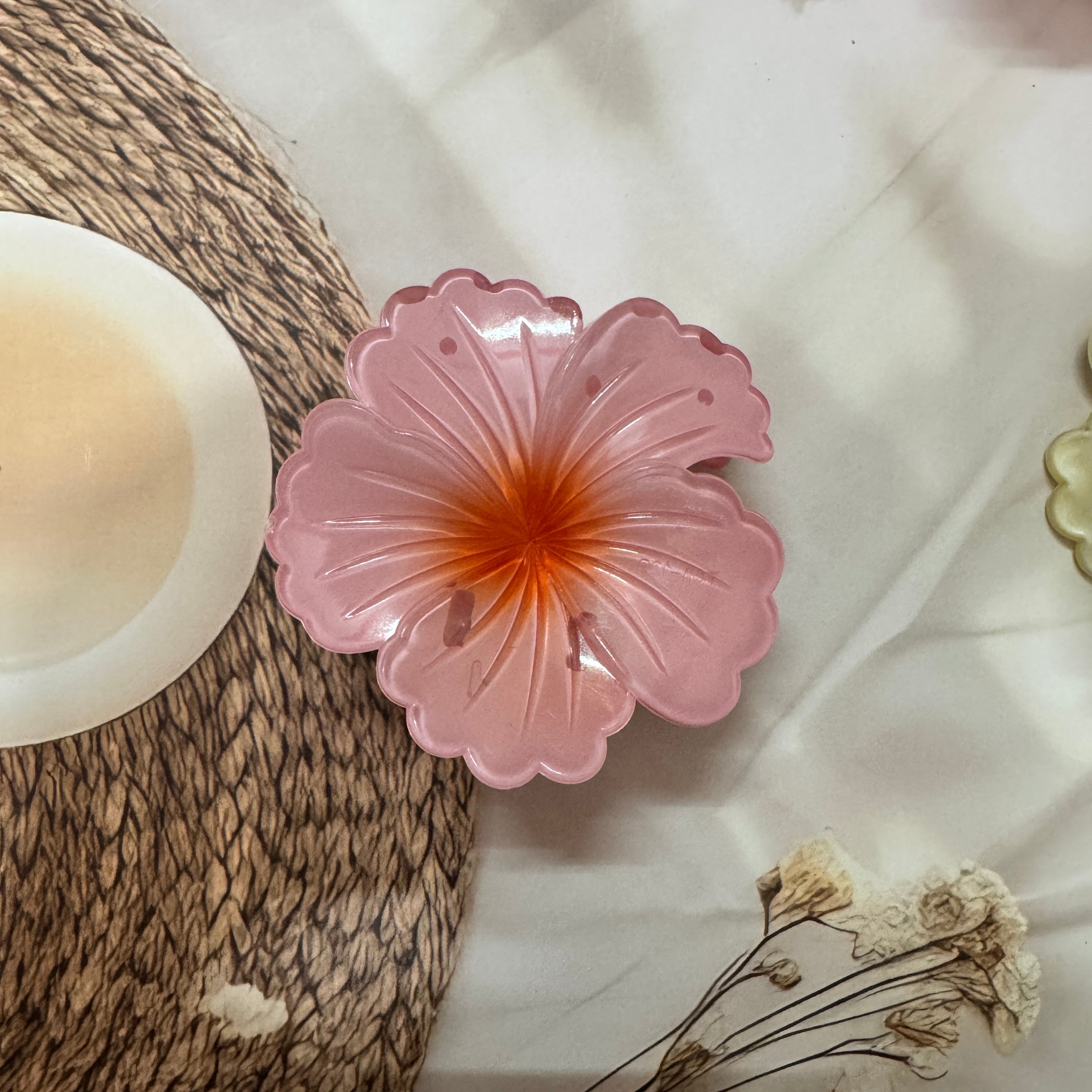 Hibiscus Bloom Hair Claw Clip | Korean Floral Statement Hair Accessory