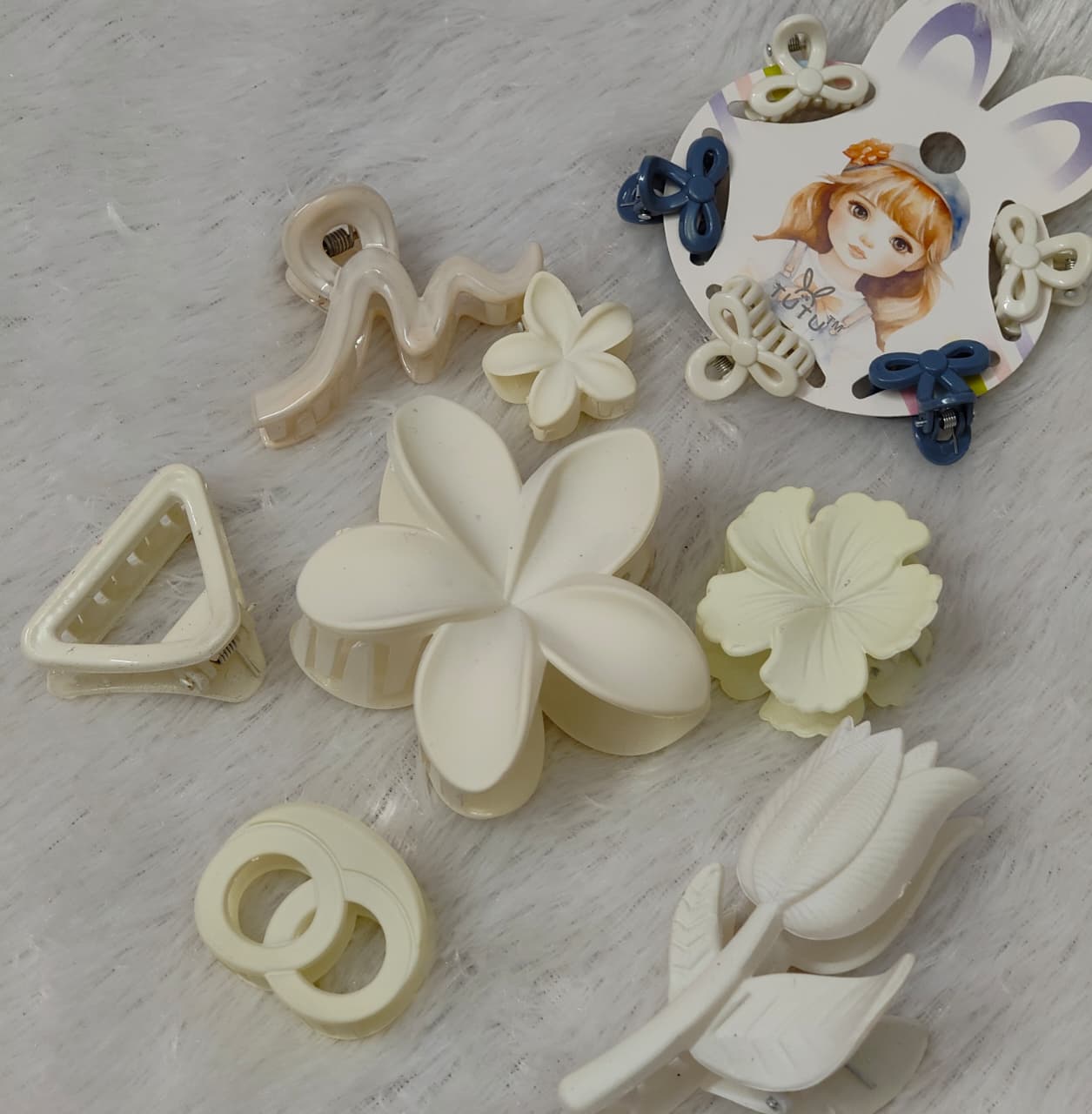 Elegant Neutral Hair Accessories Combo | Premium Hair Clip & Mini Claw Set